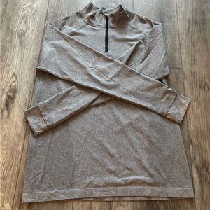 Men's Fabletics Gray Quarter-Zip Sweater